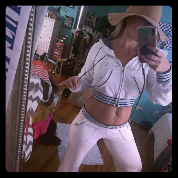 bebe Other - BEBE terry cloth jogging suit